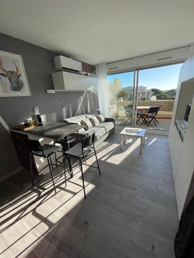 Superbe Studio, Terrasse, Piscine, Parking Le Grau-du-Roi Eksteriør bilde